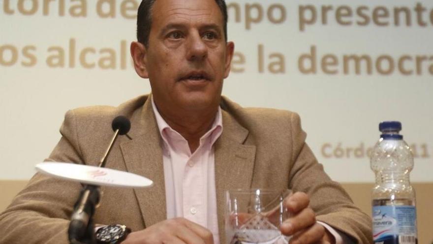 «Estoy muy orgulloso de ser miembro del PP, de Rajoy y de su gestión»