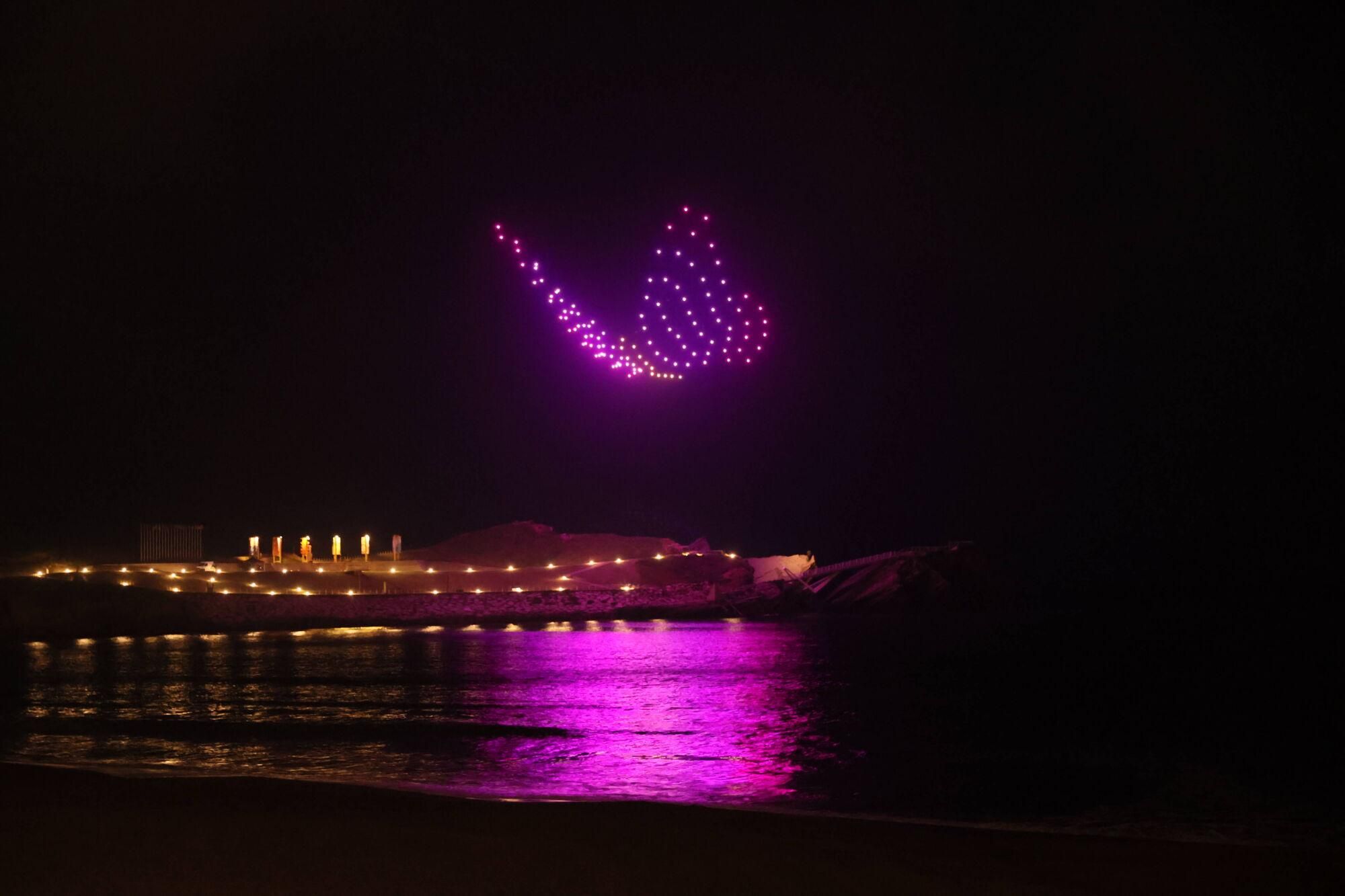 En imágenes: Así fue el show de drones sobre Salinas