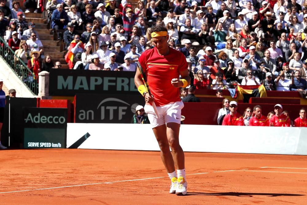 Nadal empata la eliminatoria