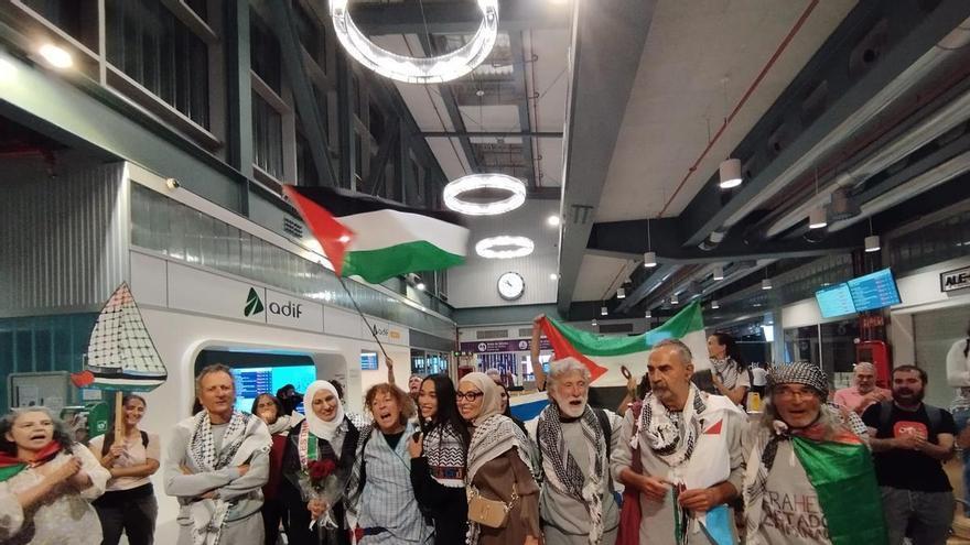 De Galicia a una cárcel en Israel: historia de siete gallegas y "una causa justa"
