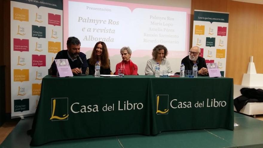 Presentación del libro en la Casa del Libro en Vigo con Ramón Sarmiento, María Lopo, Palmyre Ros, Amelia Pérez y Ricardo Gurriarán.