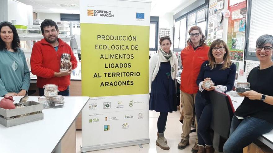 Reunión en el Centro de Investigación Tecnológica Agroalimentaria. | SERVICIO ESPECIAL