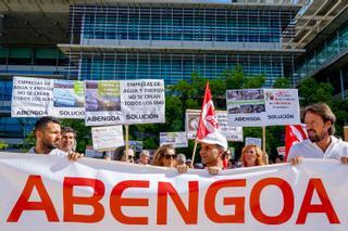 Los trabajadores de Abengoa pelean contra la condena de muerte de la multinacional