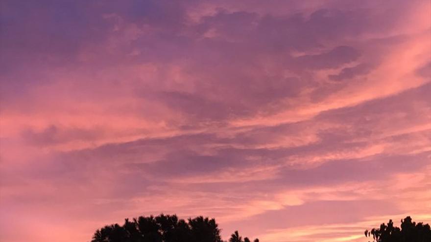 Candilazo o arrebol espectacular visto desde Alaquàs durante el atardecer del 27 de diciembre.