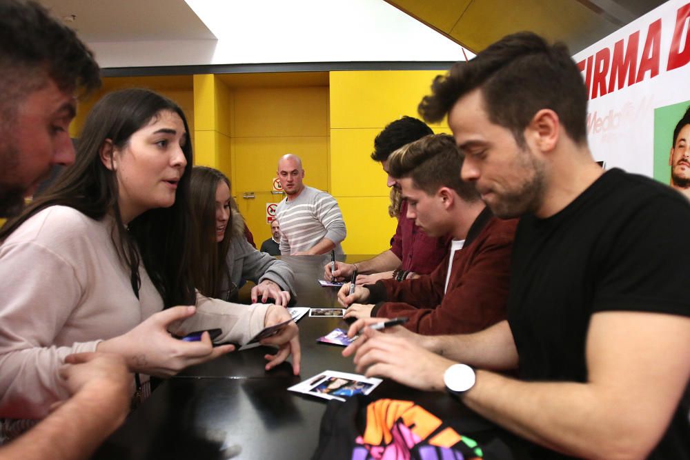 Cepeda, Raoul, Ricky y Mireya firman discos en Málaga