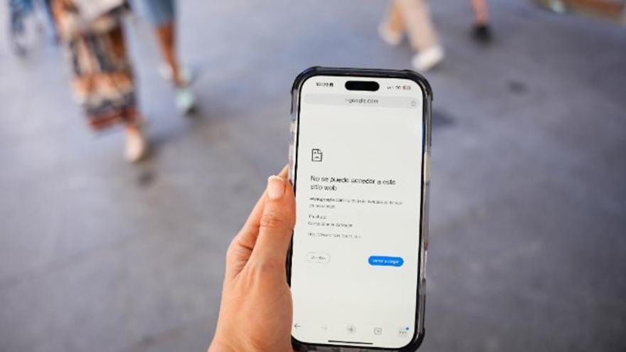El cero energético sí pudo con los móviles, los cajeros y el Internet de Canarias