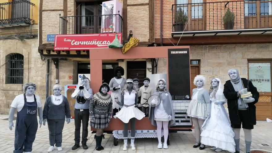 GALERÍA | Toro &quot;parodia&quot; su Carnaval