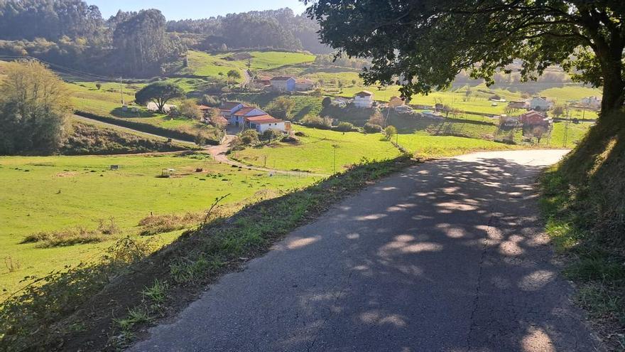Hablan los vecinos del conductor fallecido en un accidente de tráfico en Corvera: "Es una desgracia, era un gran paisano"