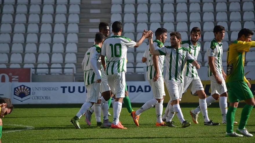 El Córdoba B, líder escapado, busca su séptima victoria consecutiva ante la Lebrijana