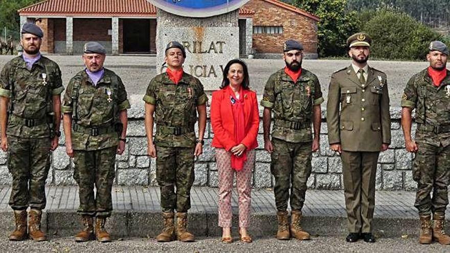 Medallas para los &quot;héroes&quot; del ataque en Mali