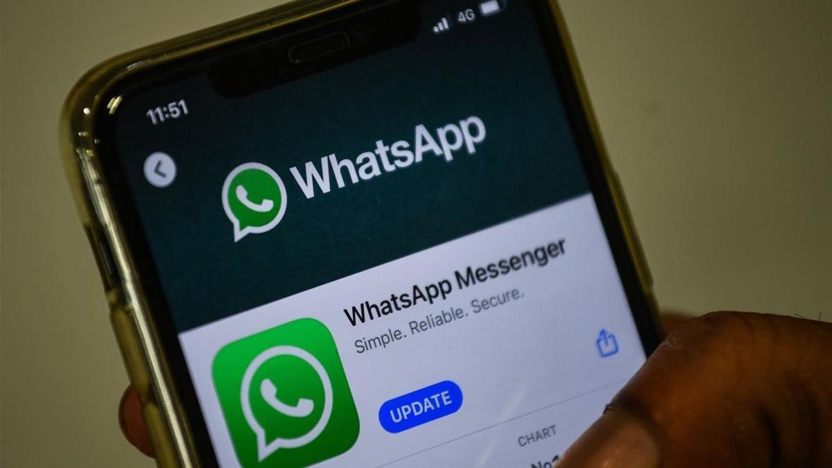 Aplicación WhatsApp en un teléfono móvil.