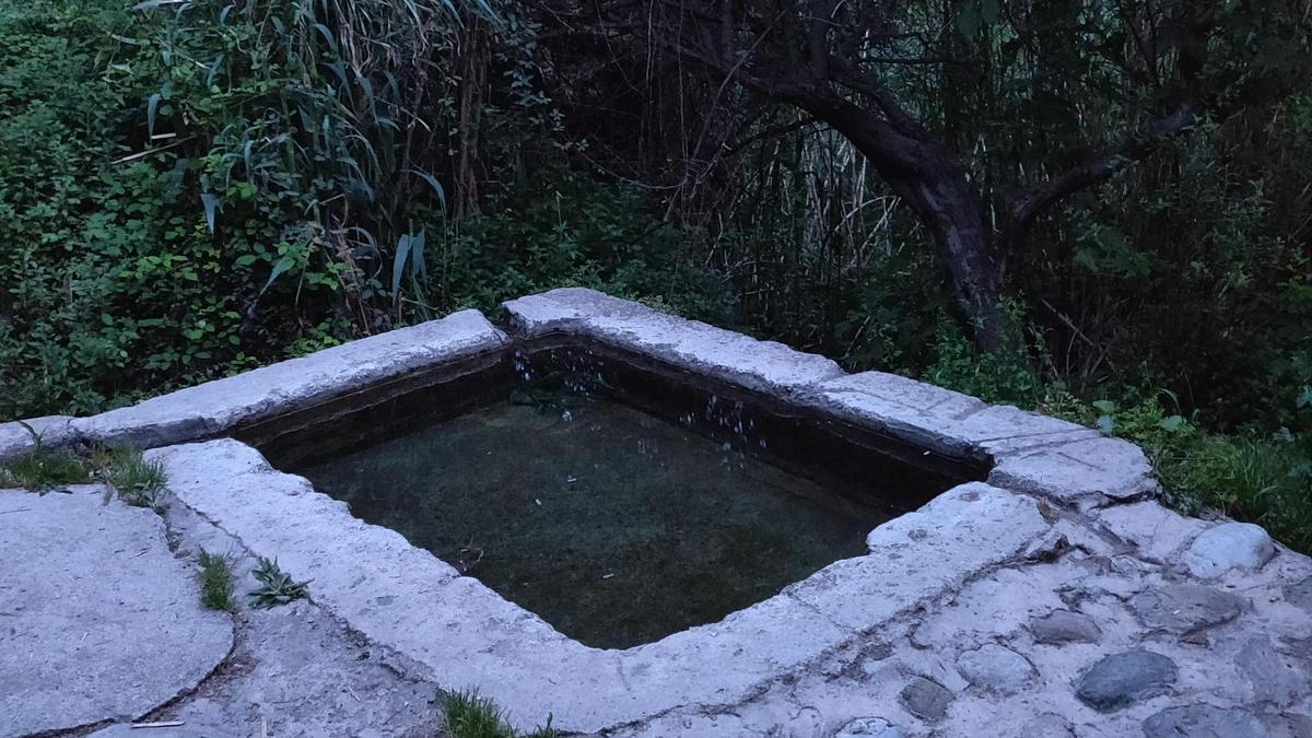 El desconocido balneario natural a una hora de Málaga en el que bañarte en aguas medicinales totalmente gratis: está a 24 grados todo el año