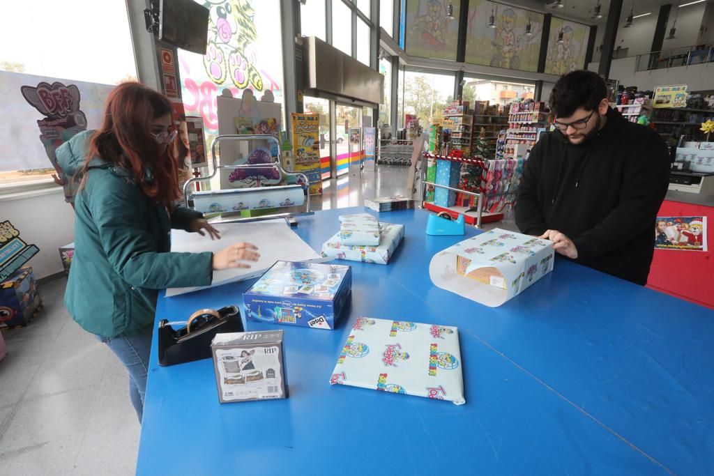 El centro lleno por las compras prenavideñas y el puente de diciembre