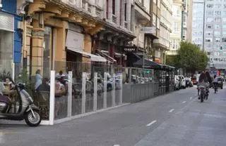 La hostelería de A Coruña sobre las terrazas en plazas de aparcamiento: “Han venido para quedarse”