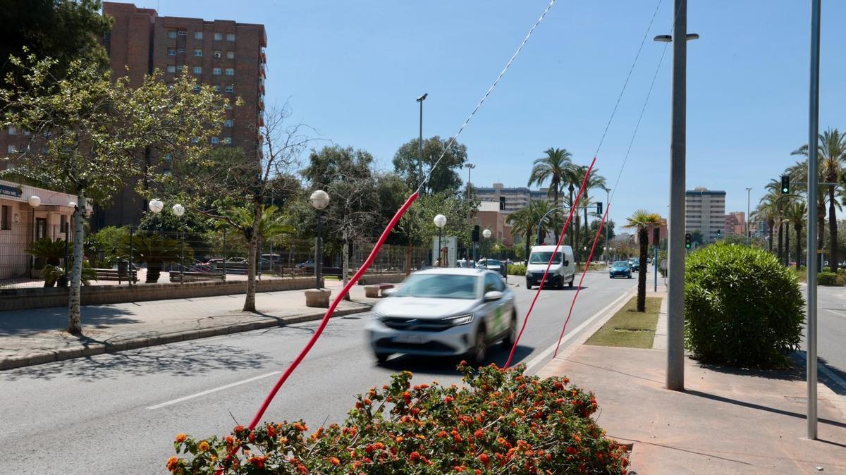 La comisión Florida - Plaza de la Viña comienza con los preparativos de iluminación.