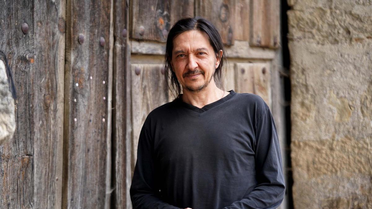 El escritor Santiago Lorenzo, autor de 'Los asquerosos'.