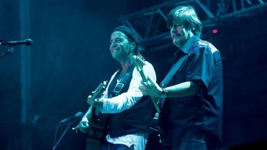 Benidorm vibra con el rock del Iberia Festival
