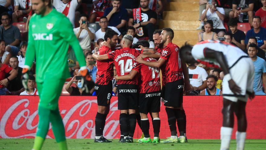 Resumen, goles y highlights del Rayo Vallecano 0-2 Mallorca de la jornada 3 de LaLiga Santander