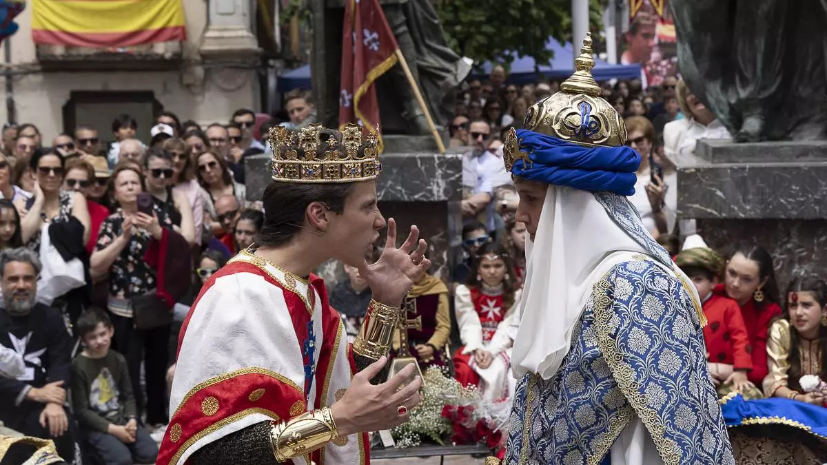 Las mejores imágenes del desfile del 3 de mayo en Caravaca