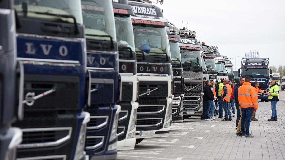 CASTELLÓ, CAMIONEROS | El desafío del transporte de mercancías: Castelló necesita 3.500 camioneros en 15 años CASTELLÓ, CAMIONEROS | El desafío del transporte de mercancías: Castelló necesita 3.500 camioneros en 15 años