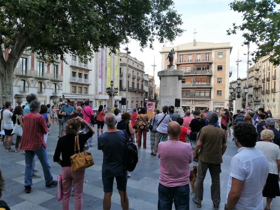 Acte contra la monarquia a la Rambla de Figueres