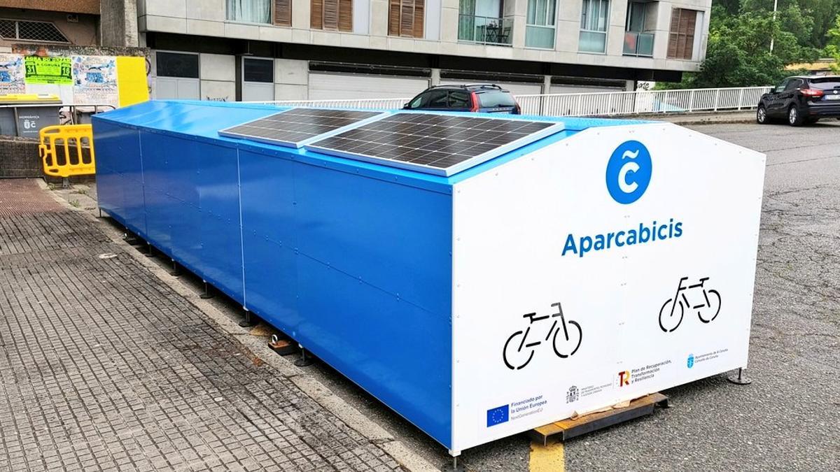 El aparcabicis cubierto de la estación de autobuses