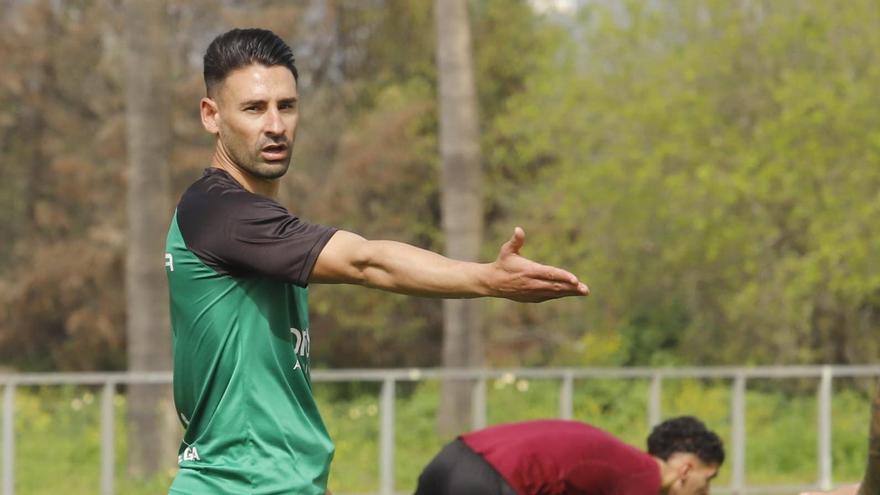 Kike Márquez, en la sesión de entrenamiento en la Ciudad Deportiva.