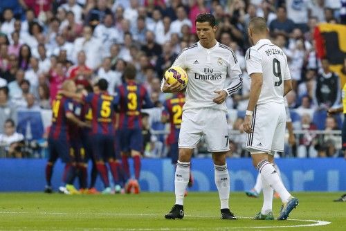 Real Madrid y Barcelona se enfrentan en el Bernabéu