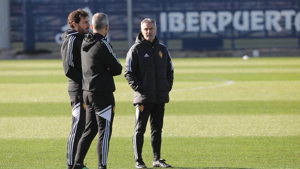 Fran Escribá, junto a David Generelo y Javi Suárez, durante un entrenamiento en la Ciudad Deportiva.