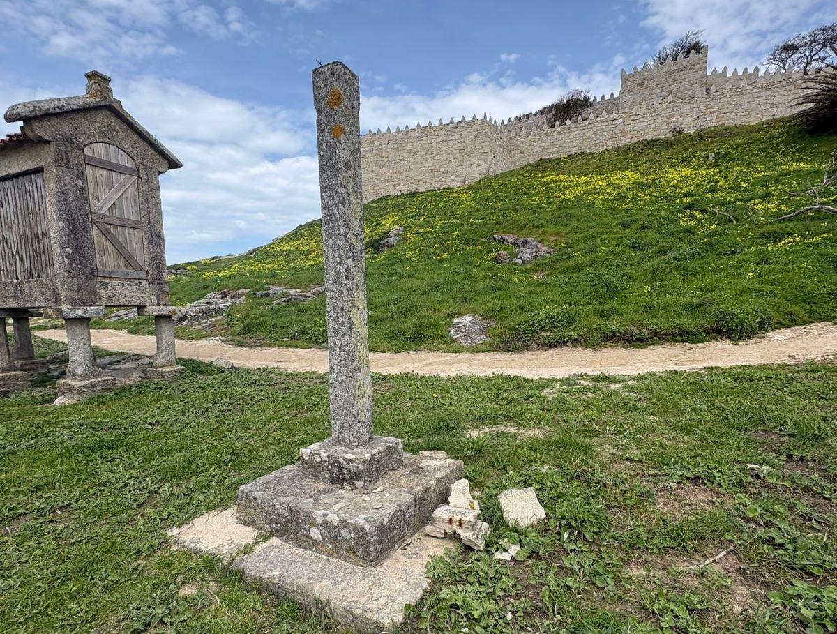 Cruceiro de la Concheira.