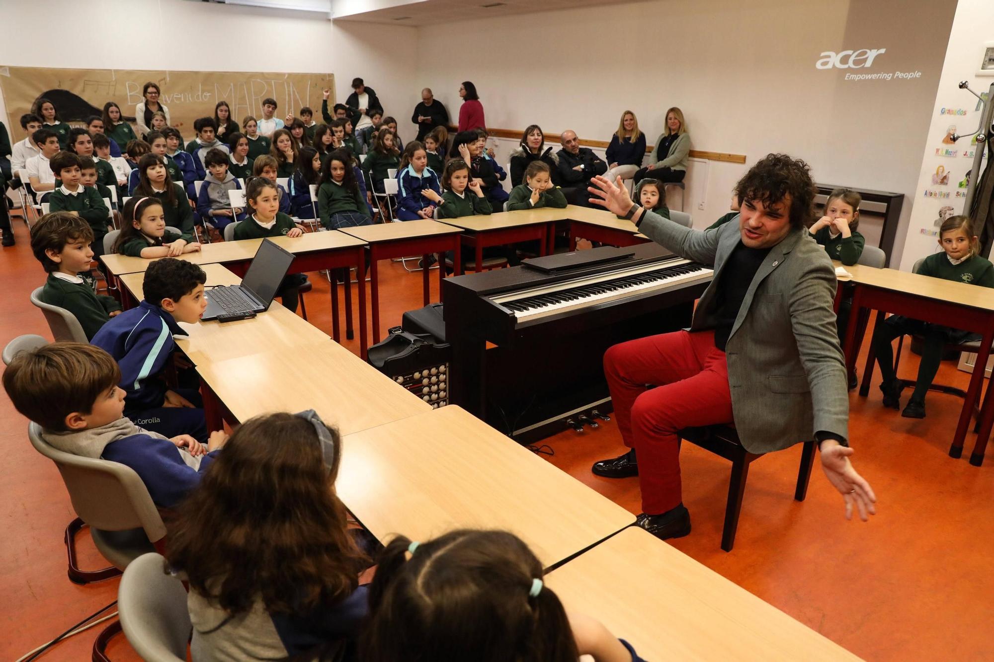 Así fue el pianista Martín García en el colegio La Corolla (en imágenes)