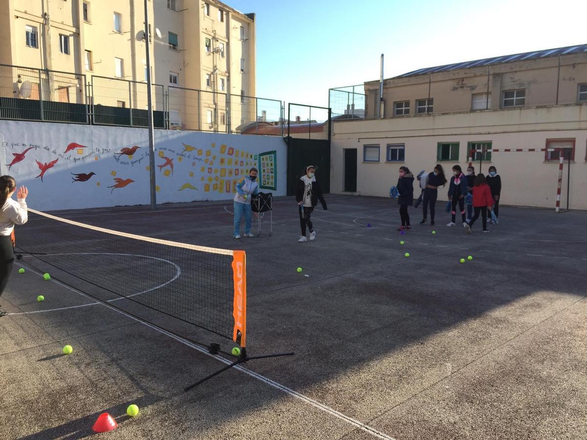 Este curso aumenta el tiempo dedicado a materia de Educación Física en los centros educativos valencianos.