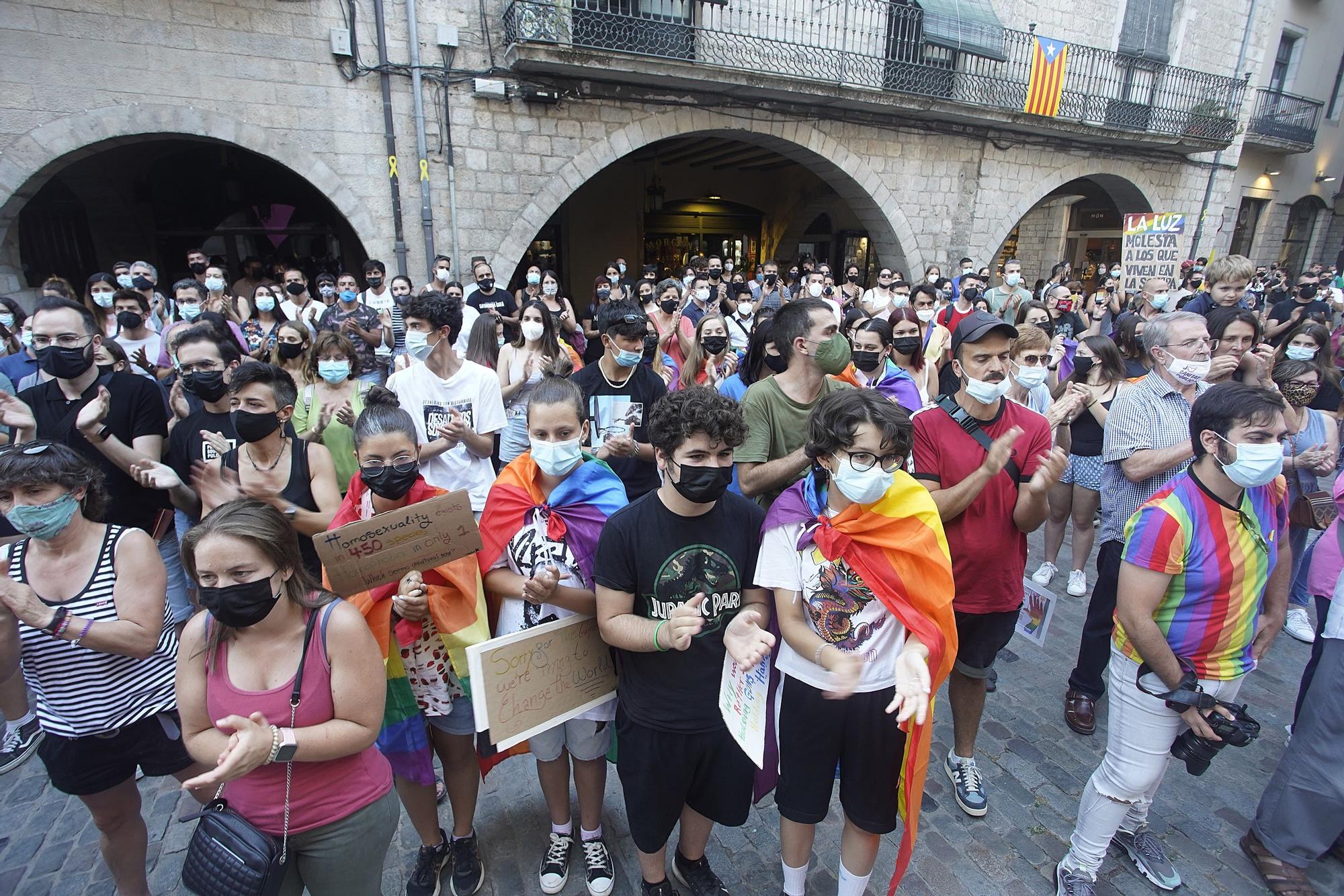 Concentració per condemnar la mort de Samuel Luiz a Girona