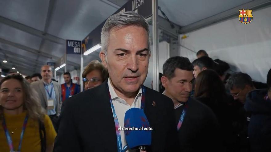 Víctor Font: “Estoy muy emocionado de ver a tanta gente y tanta voluntad de ejercer el derecho a voto”