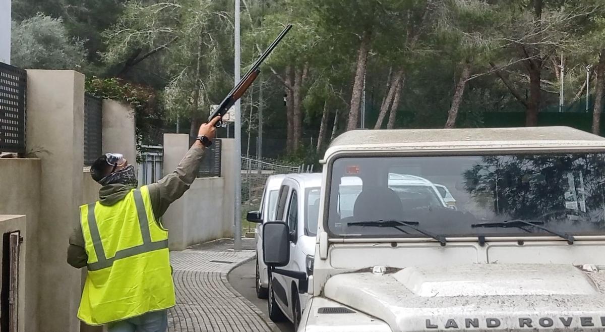 Ob der Rathaus-Mitarbeiter wohl getroffen hat?