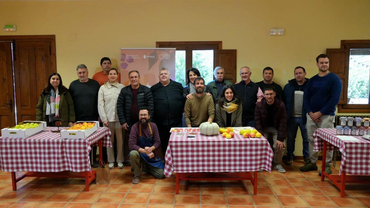 Equipo de la campaña en su presentación