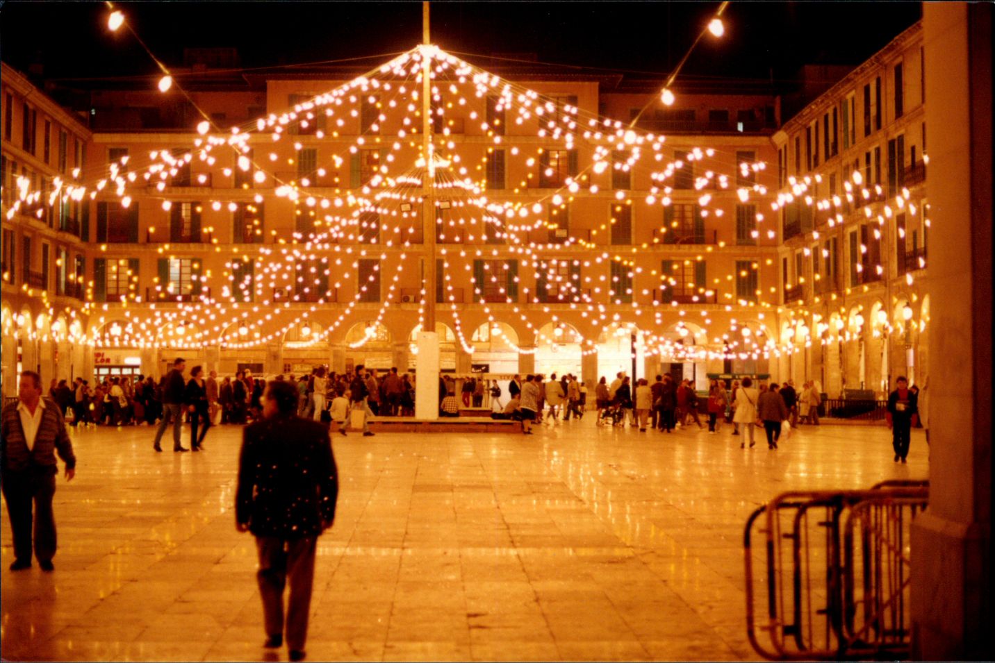 Así eran antes la luces de Navidad de Palma