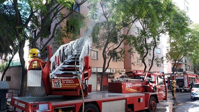 Incendio en un bloque de pisos de Palma