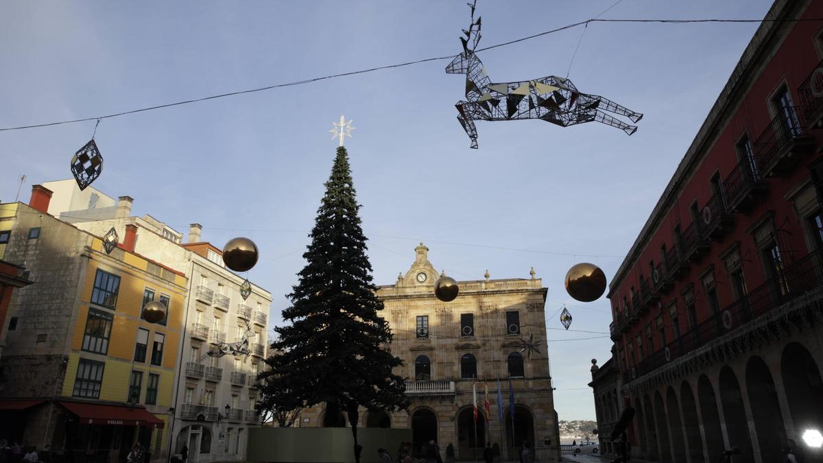 Todo listo en Gijón para el encendido de luces de Navidad