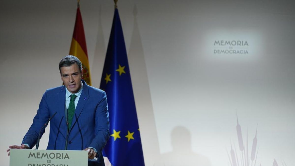 El presidente del Gobierno en funciones, Pedro Sánchez, este lunes durante un homenaja a las víctimas de la guerra civil y el franquismo.