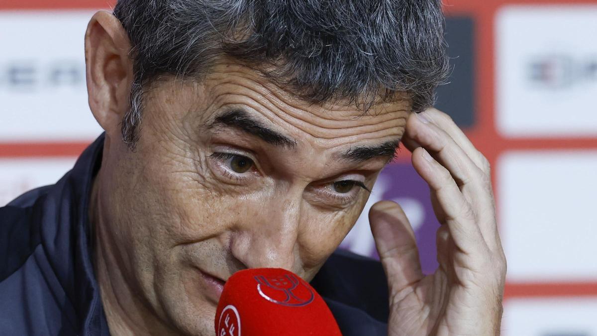 Valverde, entrenador del Athletic, en el estadio de La Cartuja ofreciendo la rueda de prensa previa a la final de Copa contra el Mallorca.