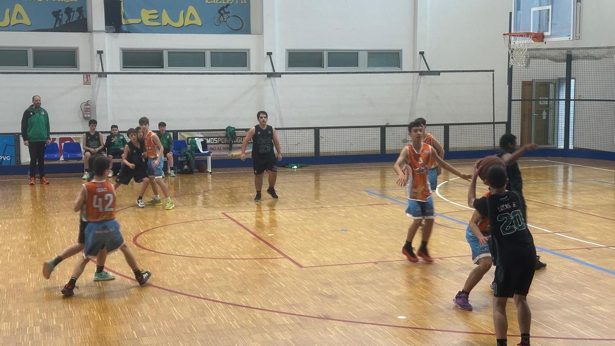Partido del cadete en Pola de Lena.