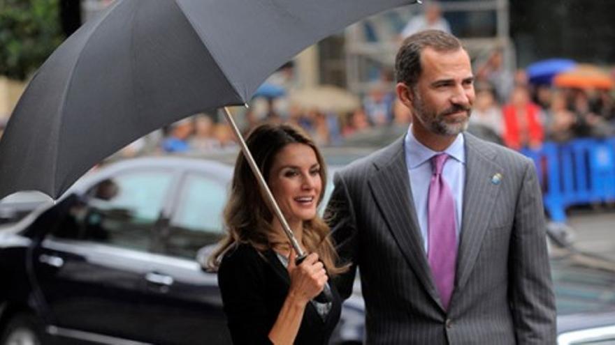 Los Príncipes de Asturias llegan a Oviedo