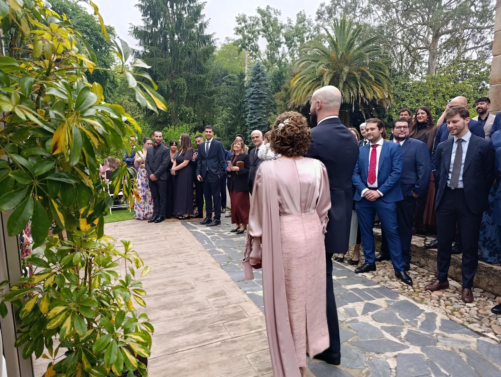 Estefanía Sánchez y Juan Cardecha, una boda de cuento en el Palacio de Villabona
