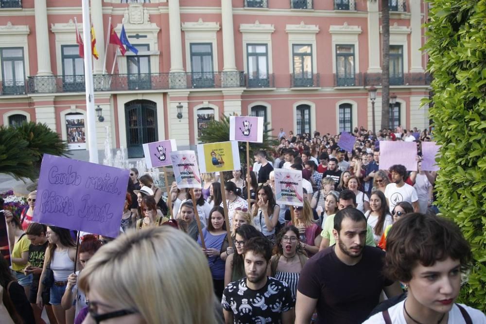 Protesta en Murcia contra la excarcelación de La Manada