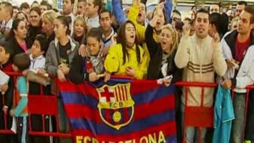 El Barça desata la locura en Granada