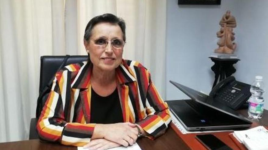 La alcaldesa de Aguilar invita al autoconfinamiento y endurece las restricciones