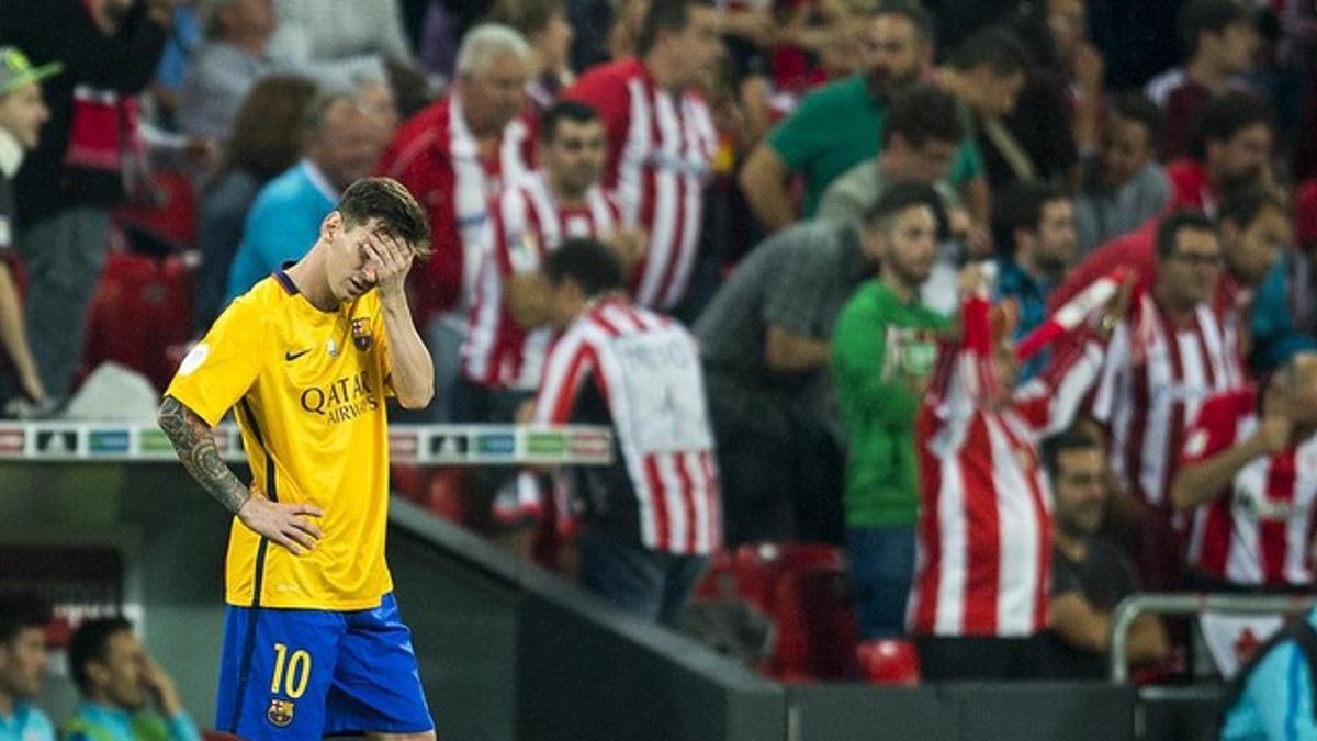 Messi se lamenta en Bilbao