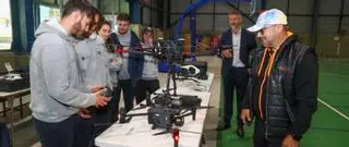 Los socorristas aprenden a manejar drones