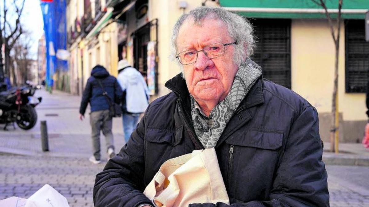 Ian Gibson, en el barrio madrileño de Lavapiés, donde reside